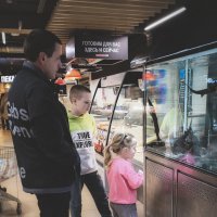 Отдел живая рыба :: Сергей Царёв