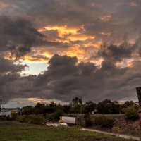 Тучи ходят хмуро... :: Сергей Воротников