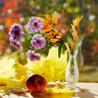 Золотая осень за окном :: Сергей Ц