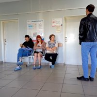 Очередь. В ожидании приёма... :: Андрей Катков