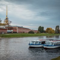 У Петропавловской крепости :: Nyusha .
