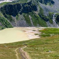 Озеро Донгуз-Орун-Кёль. Приэльбрусье. :: Дина Евсеева