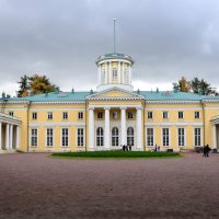 Архангельское. Осень. :: tatiana 