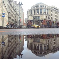 Мясницкая 14 октября :: Михаил Бибичков