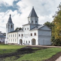 Воротная башня Гостиного двора :: Андрей Неуймин