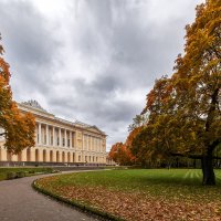 Осень в Михайловском саду :: Евгений 