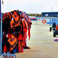 СРЕДСТВА   ЗАЩИТЫ :: Анатолий Малобродский