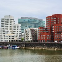 *** :: Witalij Löwin