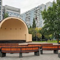 Эстрада в Крылатском :: Валерий Судачок