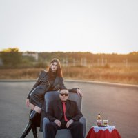 *** :: Игорь Чичиль