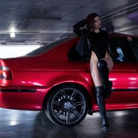 Фотосессия на парковке :: Станислав Яковлев