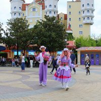 Приглашают в парк развлечений :: Татьяна Лютаева