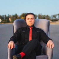 *** :: Игорь Чичиль