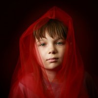 Ангел в красном :: Сергей Удовенко