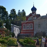 Свято-Успенский Псково-Печерский монастырь :: Виктор Осипчук