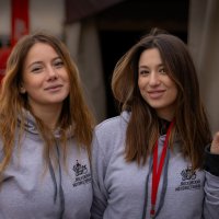 Девушки из мотосалона :: Виталий