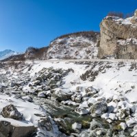 Геналдон — река в Кармадонском (Геналдонском) ущелье Северной Осетии. :: Дина Евсеева