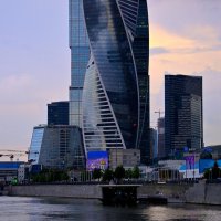 Москва. Вечерняя прогулка по реке :: Владимир Мигонькин Москва. Вечерняя прогулка по реке :: Владимир Мигонькин