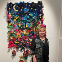 автор и его работа на выставке во Франции в салоне :: Сергей Расташанский