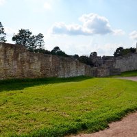 Изборская крепость - главный форпост Средневековой Руси здесь :: Виктор Осипчук