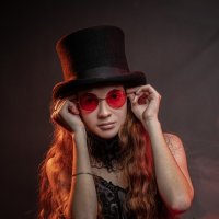 портрет молодой девушки :: alexzonder 