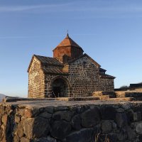 Севанаванк-один из древнейших монастырей Армении :: Галина 