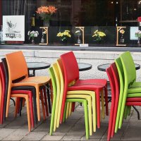 Кафе закрыто, бутылочки уже казнили :: Валерий Готлиб