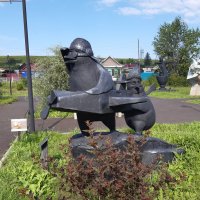 Парк бетонных скульптур в городе Свирске Иркутской области :: Галина Минчук Парк бетонных скульптур в городе Свирске Иркутской области :: Галина Минчук