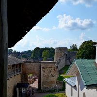 Изборская крепость - главный форпост Средневековой Руси :: Виктор Осипчук