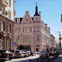 Здание бывшего магазина "Океан"! :: Надежда 