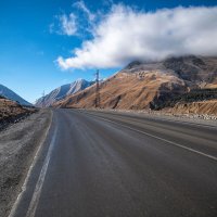 По дороге с облаками. Грузия. :: Дина Евсеева