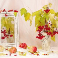 Нарисую осень на стекле... :: Ирина Баскакова