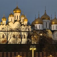 Кремлевские церкви :: <<< Наташа >>>