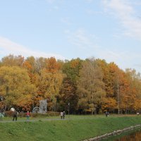 ЧУДЕСНЫЕ МГНОВЕНИЯ ОСЕНИ :: Валентина 