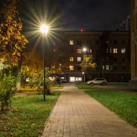 У лица вечером :: Александр Синдерёв