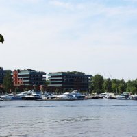 Яхт-клуб на Крестовском острове :: Любовь ***