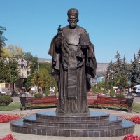 Памятник Николаю Чудотворцу в Кисловодске :: Galina Solovova