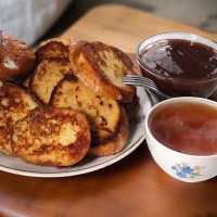 А на завтрак гренки со сливовым вареньем! :-) :: Андрей Заломленков
