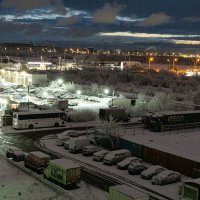 Первый снежок :: Ирина Соловьёва