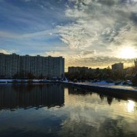 Предзимье в городе :: Андрей Лукьянов