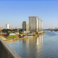 Вид с Ленинградского моста на канал им. Москвы :: Денис Масленников Вид с Ленинградского моста на канал им. Москвы :: Денис Масленников