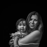 Мать и дитя :: Юрий Захаров