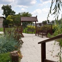 Церковный дворик. Городище. Оренбургская область :: MILAV V Церковный дворик. Городище. Оренбургская область :: MILAV V