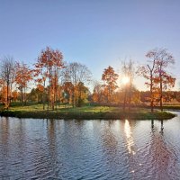 В октябре. :: Лия ☼