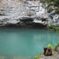 Голубое озеро в Абхазии :: Serega SchütZ