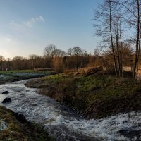 Течёт речка... :: Николай Гирш