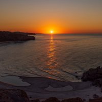 закат в бухте Шелковица :: Виталий Емельянов