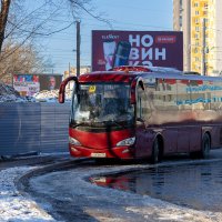 Красный автобус :: Александр Синдерёв Красный автобус :: Александр Синдерёв