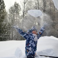 Снежная игра :: Татьяна Лютаева