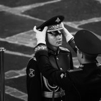 Смена караула :: Денис Ханыков